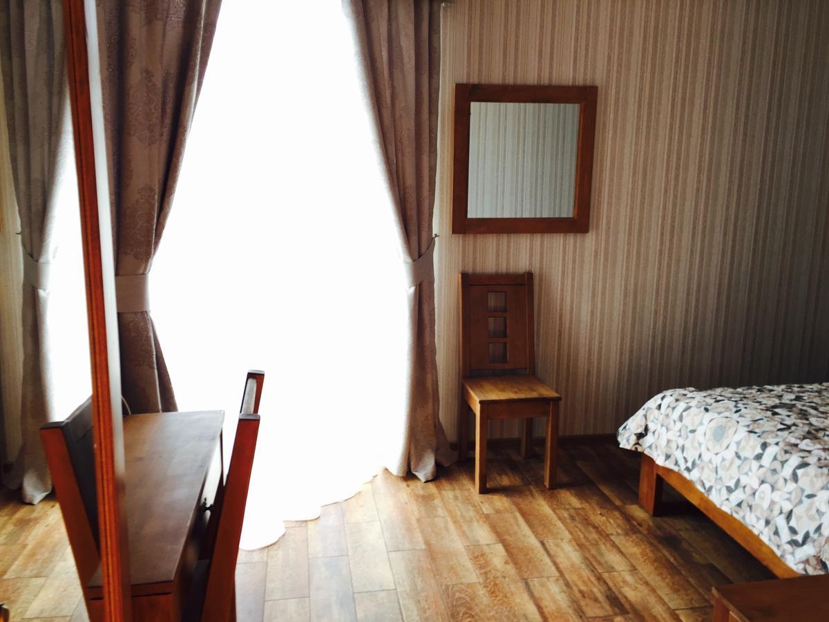 Mini Hotel Solnce Karpat ポリアナ エクステリア 写真